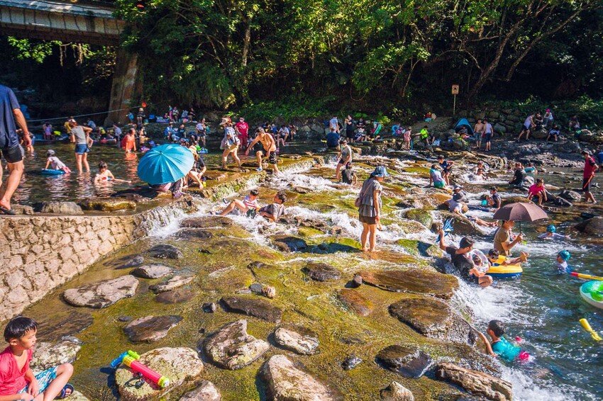 桃園市復興區宇內溪戲水區｜最強野溪戲水區正式回歸！睽違一年重新開放戲水囉