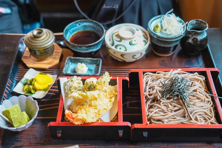 日本【日本靜岡│美食】駿河流手打そば金太郎(御殿場本店)。御殿場美食推薦，蕎麥麵專賣店，在地人美食，具有悠