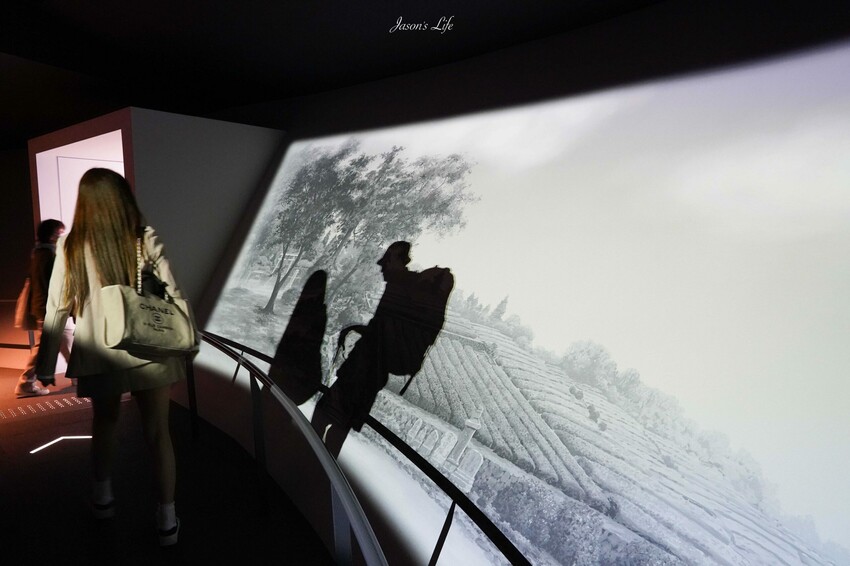 日本【日本靜岡│景點】靜岡縣富士山世界遺產中心。這買得到富士山交通錐，一窺富士山文化，體現爬富士山的景色
