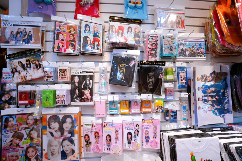 釜山甘川洞文化村 ❙ 小王子彩繪壁畫村、小王子和沙漠狐狸，釜