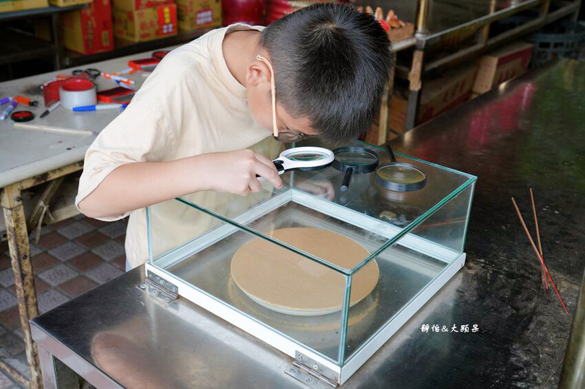 中寮石龍宮 ❙ 全台唯一拜土地公免費泡麵吃到飽，南投泡麵土地