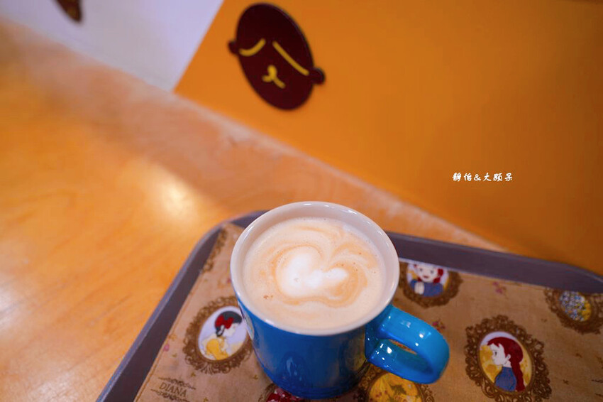 釜山甘川洞文化村 ❙ 小王子彩繪壁畫村、小王子和沙漠狐狸，釜