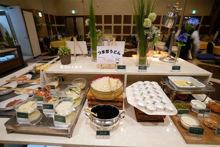 輕井澤1130飯店,溫馨四人房寬敞舒適、自助餐螃蟹吃到飽,輕