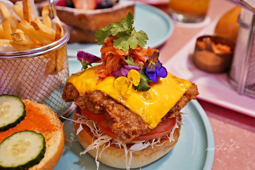 澳門【澳門美食】上葡京｜EL&N ，一開幕就是ig熱門打卡點，來自倫敦的夢幻咖啡廳