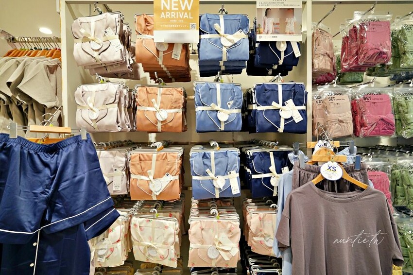 日本【京都購物】KYOTO AVANTI，京都車站步行一分鐘，日本流行藥妝、雜貨、動漫、美食一網打盡