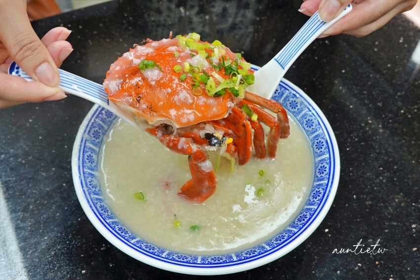 澳門【澳門美食】六記粥麵,鮮甜水蟹粥,招牌蝦籽撈麵,米其林必比登推薦美食