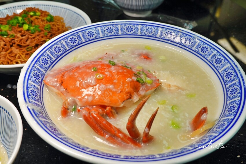 澳門【澳門美食】六記粥麵,鮮甜水蟹粥,招牌蝦籽撈麵,米其林必比登推薦美食