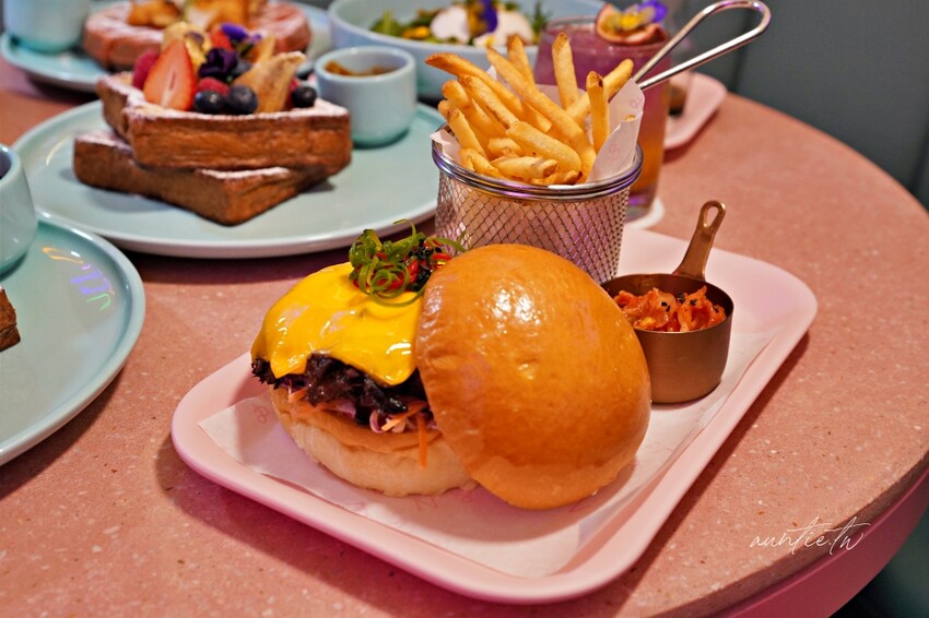 澳門【澳門美食】上葡京｜EL&N ，一開幕就是ig熱門打卡點，來自倫敦的夢幻咖啡廳