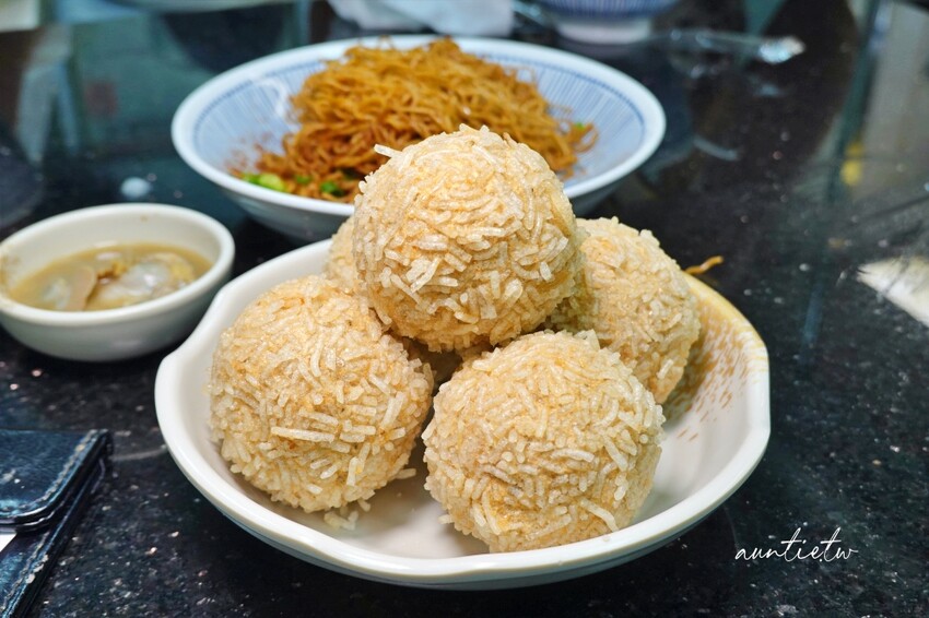 澳門【澳門美食】六記粥麵,鮮甜水蟹粥,招牌蝦籽撈麵,米其林必比登推薦美食