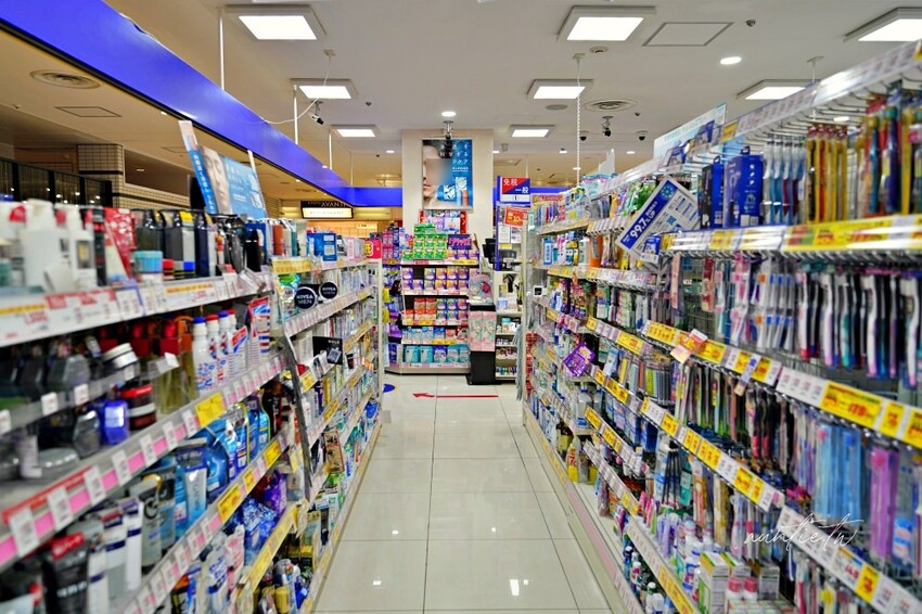 日本【京都購物】KYOTO AVANTI，京都車站步行一分鐘，日本流行藥妝、雜貨、動漫、美食一網打盡