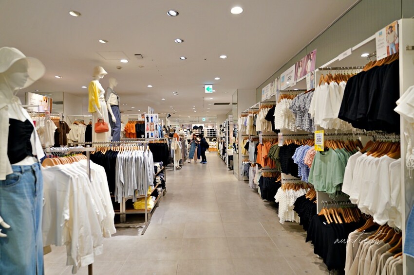 日本【京都購物】KYOTO AVANTI，京都車站步行一分鐘，日本流行藥妝、雜貨、動漫、美食一網打盡