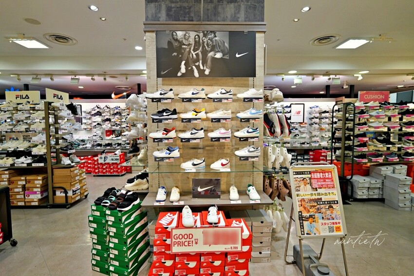 日本【京都購物】KYOTO AVANTI，京都車站步行一分鐘，日本流行藥妝、雜貨、動漫、美食一網打盡