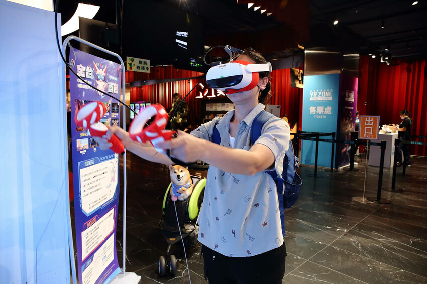 【宏匯廣場必玩】星實境VR CAT,全台首創,暑假最佳吹冷氣 【宏匯廣場必玩】星實境VR CAT,全台首創,暑假最佳吹冷氣