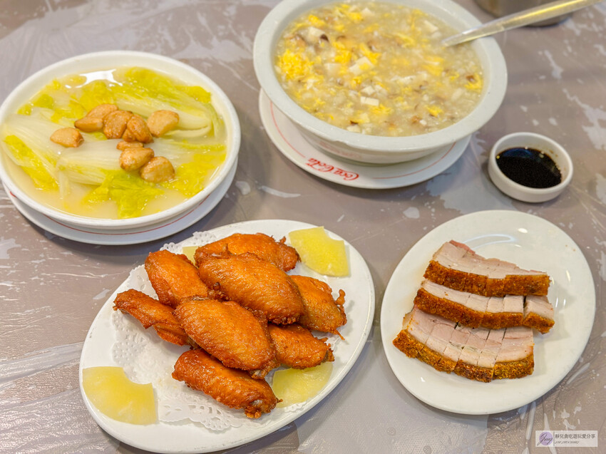 澳門美食紅記飯店、隱蔽小巷中的經典粵味！數十載老店，獨家脆皮肉品必選。