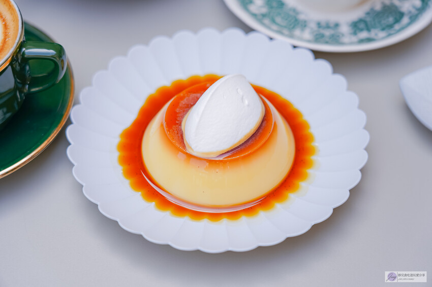 韓國首爾美食MOKHWACI LOUNGE、古典歐風老宅咖啡館!頂級焦糖甜點,延南洞地區首選。