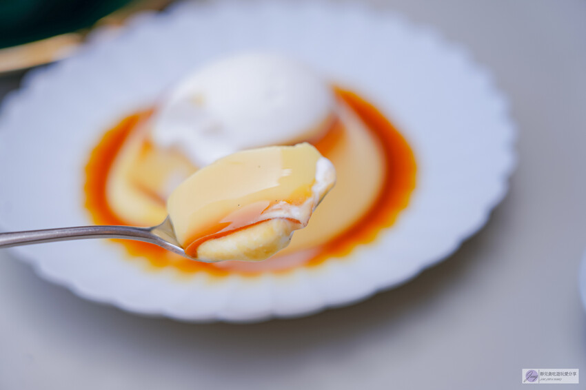 韓國首爾美食MOKHWACI LOUNGE、古典歐風老宅咖啡館!頂級焦糖甜點,延南洞地區首選。