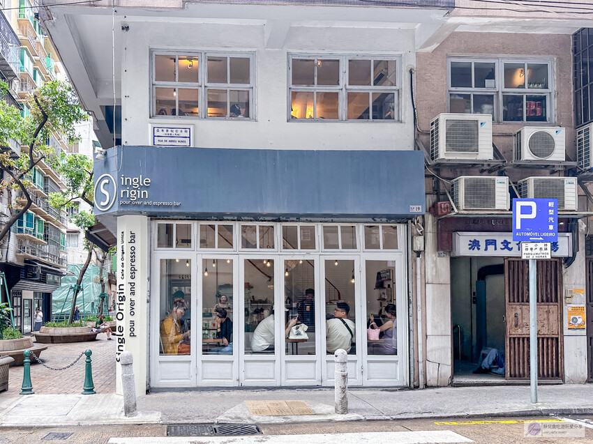 澳門美食Single Origin，秋季特色甜點推薦，包括栗子與焦糖布丁。