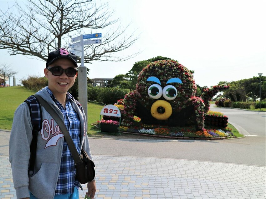日本海洋博公園-沖繩美麗海水族館(美ら海水族館):必訪黑潮之海大水槽/巨大鯨鯊在你眼前悠游.超壯觀