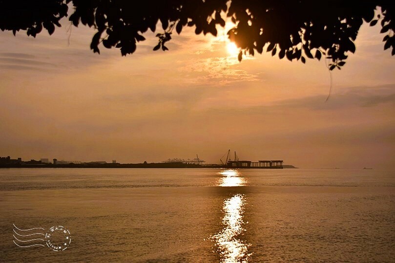 淡水榕堤夕陽