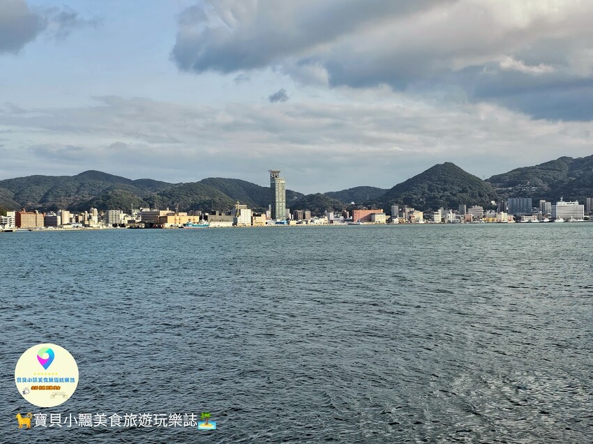 日本[旅遊]日本 山口縣 下關 龜山八幡宮 起源於唐貞觀時期的古老神社 日本最大花崗岩鳥居 登上神社上還可欣賞遠