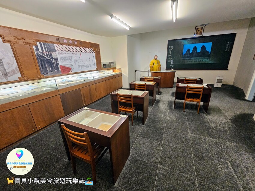 高雄市大樹區[旅遊]高雄 佛光山 佛陀紀念館 是旅遊景點 也是發人省思好地方  說好話 做好事 存好心 你我共同努力