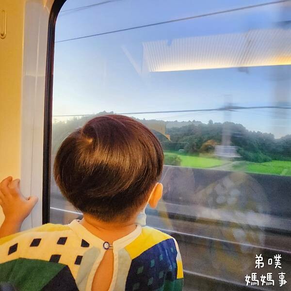 日本【Skyliner搭乘購票/kkday換票教學】讓你快速方便從成田機場直達東京上野、日暮里車站，對號座位、有行李架