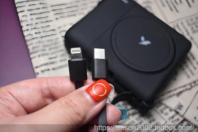 行動電源推薦 | 【YOMIX優迷】八合一自帶線22W三孔快充10000mAh可拆插頭行動電源(PD/QC快充/電量顯示/MagSafe/自帶雙線/iWatch磁吸充/超能充） -  就是這樣。吃喝玩