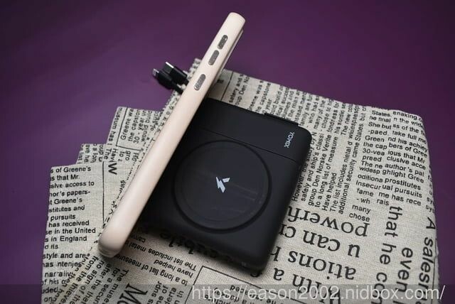 行動電源推薦 | 【YOMIX優迷】八合一自帶線22W三孔快充10000mAh可拆插頭行動電源(PD/QC快充/電量顯示/MagSafe/自帶雙線/iWatch磁吸充/超能充） -  就是這樣。吃喝玩