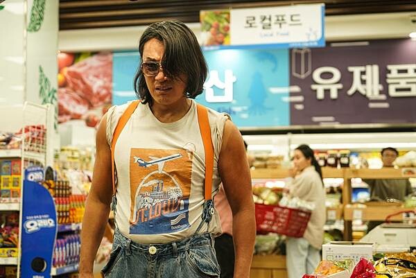 6-找死凶宅_新聞稿照02_《找死凶宅》口碑沸騰!韓媒狂推:看到邊笑邊尖叫!爆笑衝擊巨作!