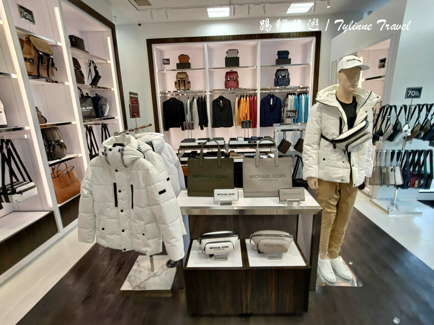 日本【沖繩景點】沖繩ASHIBINAA Outlet購物城,超便宜的免稅天堂 | 親子旅遊首選 | 日本沖繩必去景點推薦