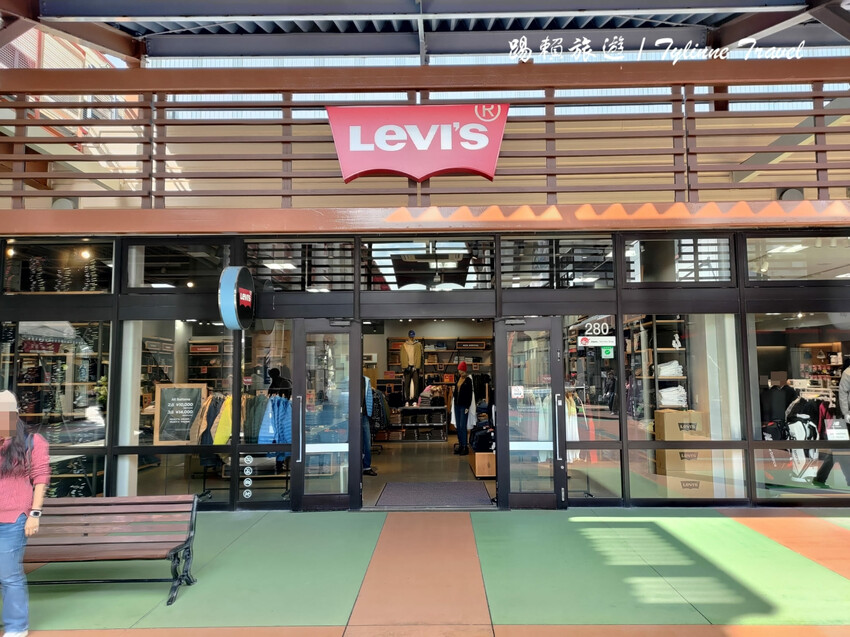 日本【沖繩景點】沖繩ASHIBINAA Outlet購物城,超便宜的免稅天堂 | 親子旅遊首選 | 日本沖繩必去景點推薦