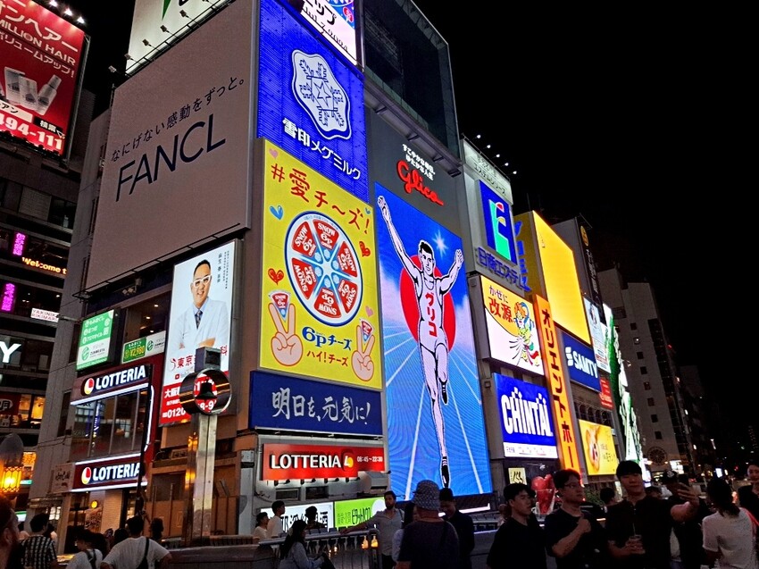 捷絲旅 大阪心齋橋｜美式風格塗鴉網美牆 超chill｜免費無