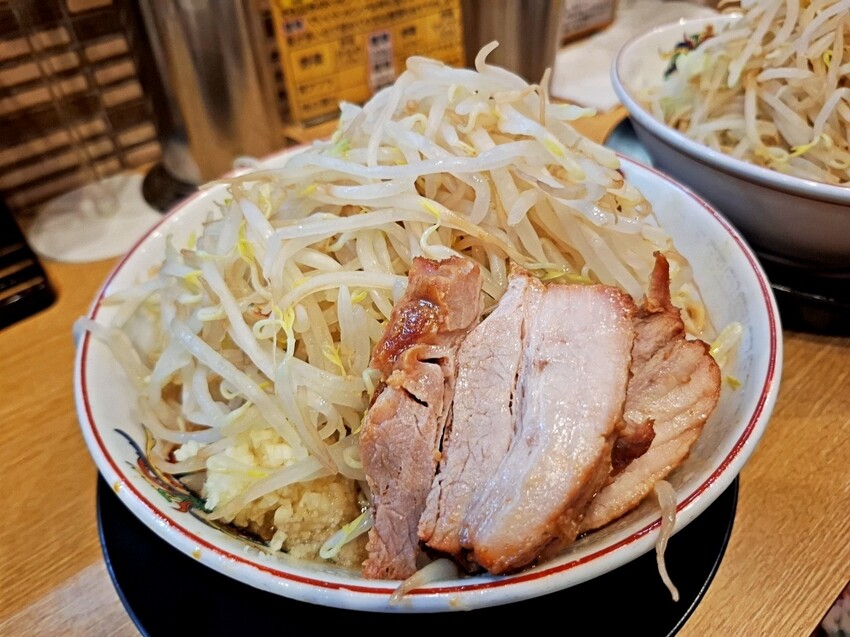 捷絲旅 大阪心齋橋｜美式風格塗鴉網美牆 超chill｜免費無