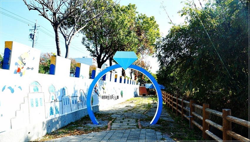 /tmp/phpTg5x45 /tmp/phpTg5x45