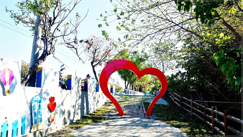 /tmp/phpFKGiEo /tmp/phpFKGiEo