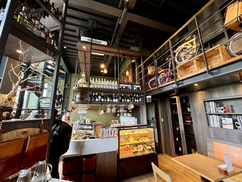 彰化縣彰化市台灣｜彰化｜工藝行旅｜踏出都市喧囂，在田園發現皮革之美：探索彰化的「路思大新創園區」。（彰化旅遊/彰