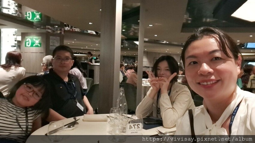 榮耀號 龍王餐廳 第一天晚餐伙食 (18).jpg