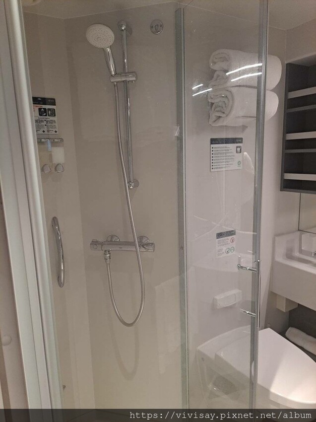 榮耀號 龍王餐廳 第一天晚餐伙食 (5).jpg