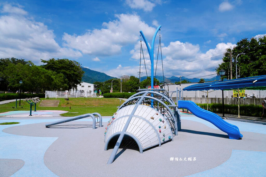 竹崎親水公園，夏日親子玩水好去處，有沖洗間及停車場，嘉義免費