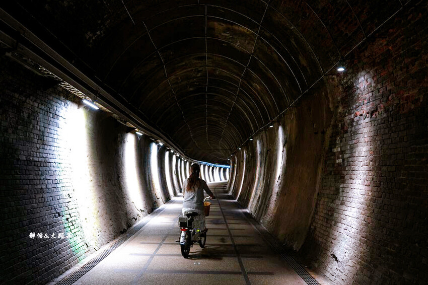 新北旅遊景點 ❙ 福隆舊草嶺隧道自行車漫遊,福隆車站鄉野便當