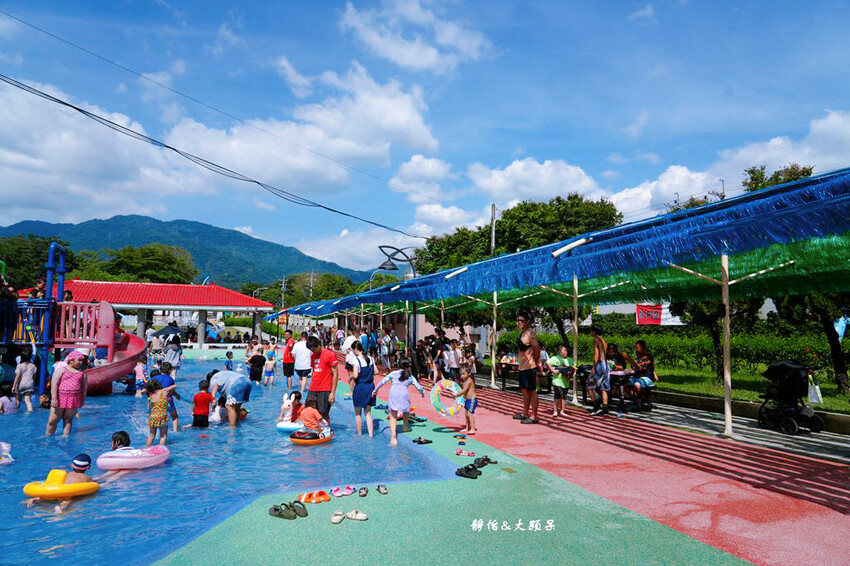 竹崎親水公園，夏日親子玩水好去處，有沖洗間及停車場，嘉義免費