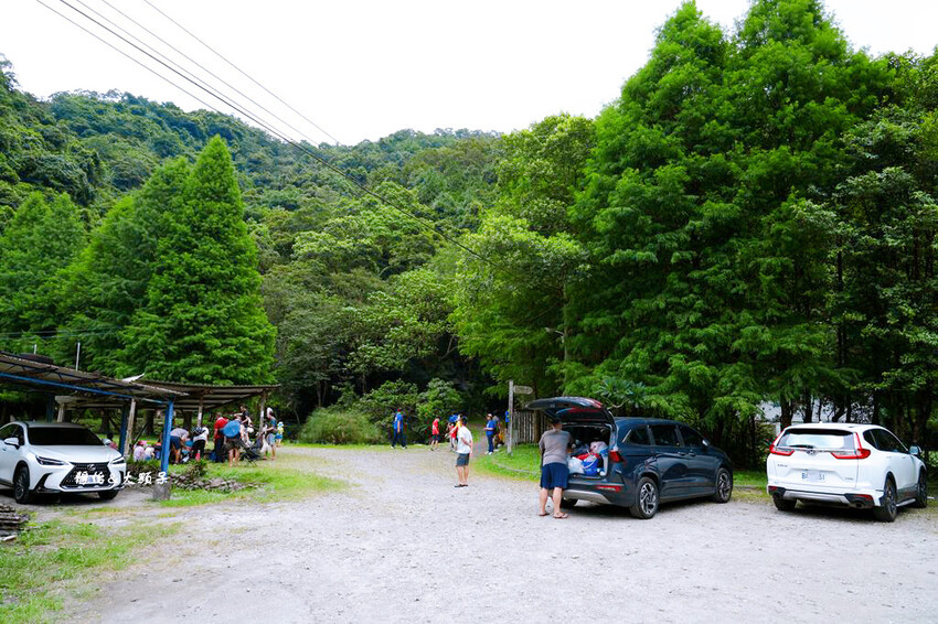 宜蘭玩水景點,羌仔埤,純天然湧泉,員山親子玩水、抓小魚小蝦秘