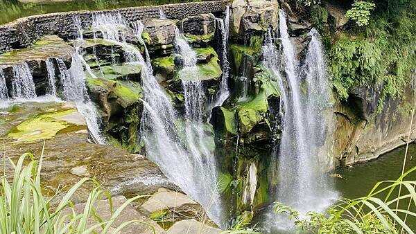 IMG_3054.jpg IMG_3054.jpg