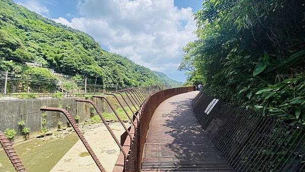 IMG_3308 (2).jpg IMG_3308 (2).jpg