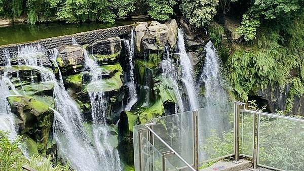 IMG_3048.jpg IMG_3048.jpg