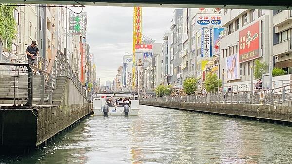 IMG_9945 (1).jpg IMG_9945 (1).jpg