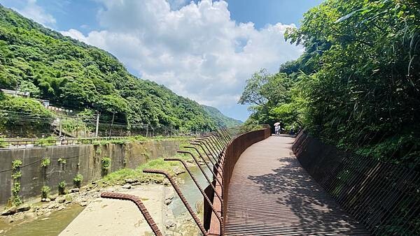 IMG_3309 (2).jpg IMG_3309 (2).jpg