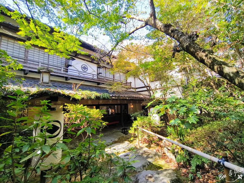 日本九州福岡柳川一日游》搭船遊柳川，享受九州威尼斯的遊船樂趣，柳川、太宰府一日遊及票券說明