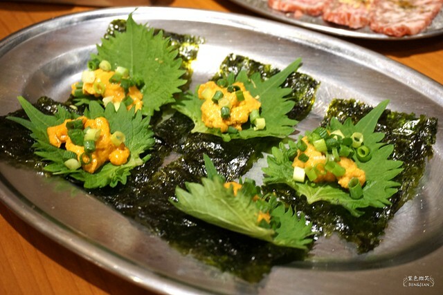 日本東京必吃燒肉》大阪烤肉 / 荷爾蒙 二子 新橋本館，ホルモンふたご人氣名品黑毛牛助肉經典好吃