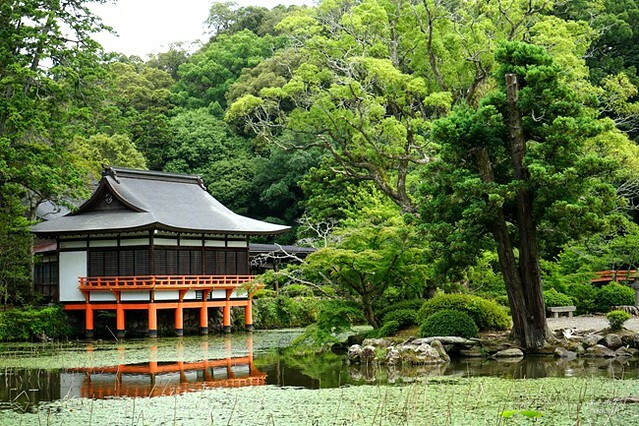 日本九州福岡柳川一日游》搭船遊柳川，享受九州威尼斯的遊船樂趣，柳川、太宰府一日遊及票券說明